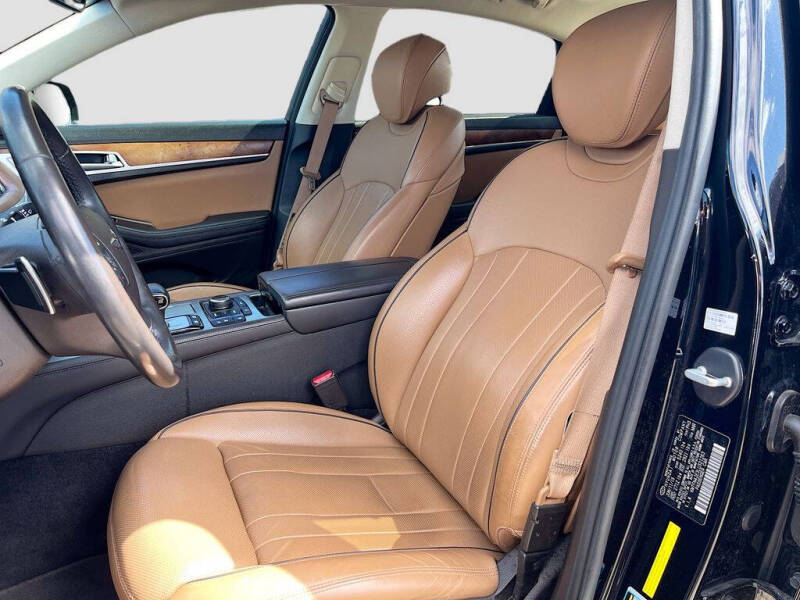 2020 Genesis G80