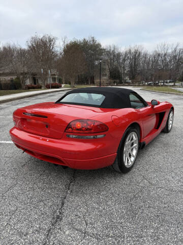 2003 Dodge Viper SRT-10