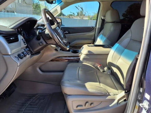 2017 GMC Yukon XL SLT