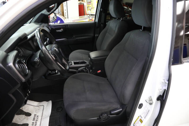 2017 Toyota Tacoma TRD Sport