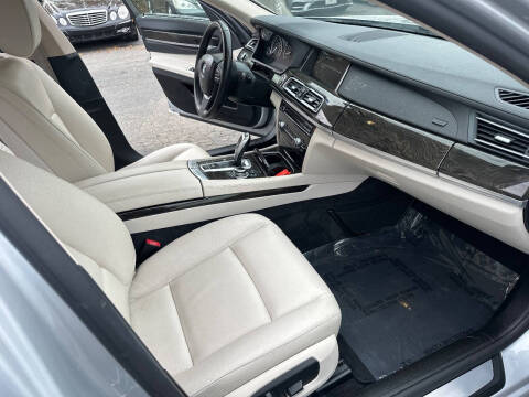 2013 BMW 7 Series 740Li