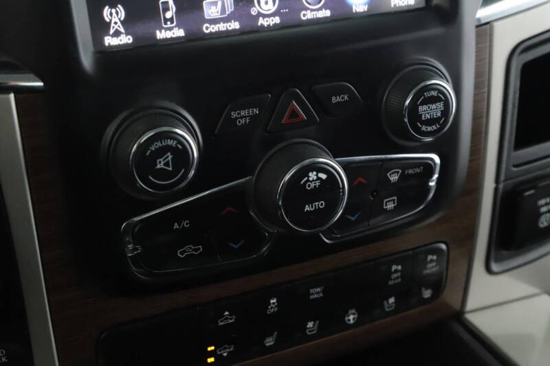 2017 RAM 1500 Laramie