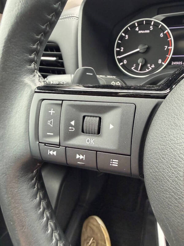 2023 Nissan Rogue SL