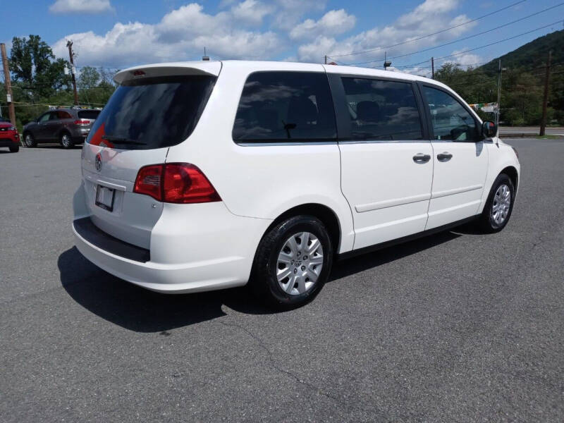 2012 Volkswagen Routan S