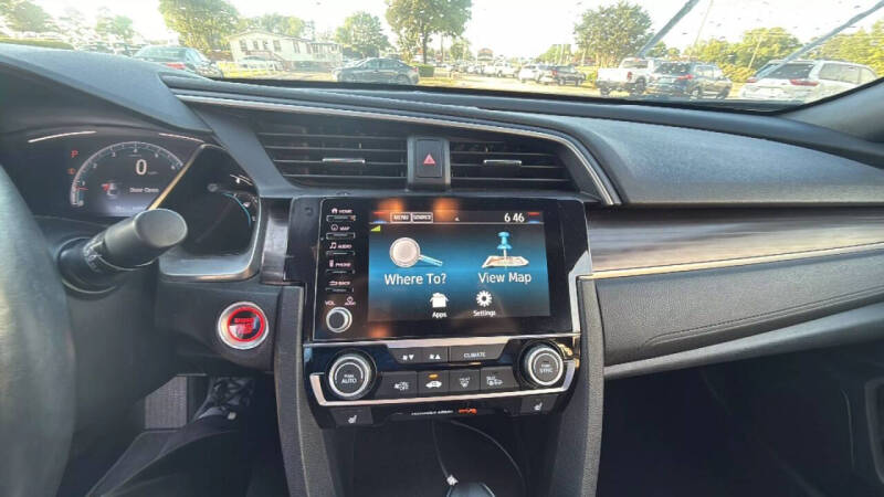 2019 Honda Civic Touring