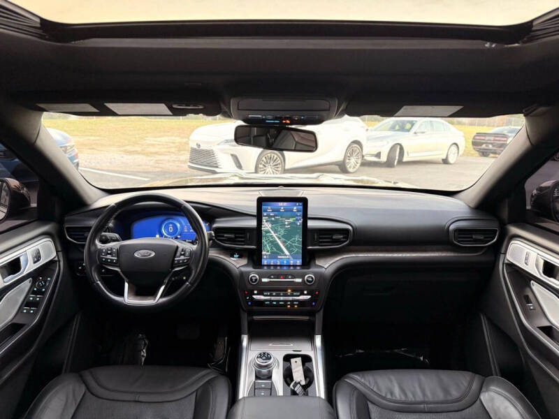 2020 Ford Explorer Platinum