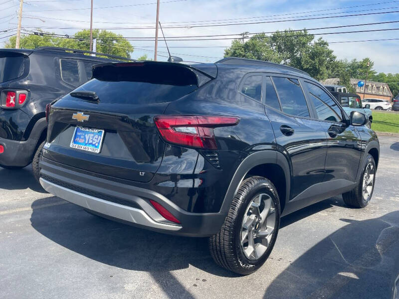 2025 Chevrolet Trax LT