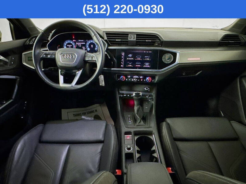 2022 Audi Q3 quattro S line Prem Plus 45 TFSI