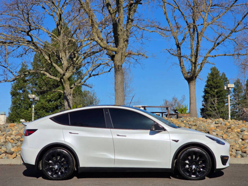 2020 Tesla Model Y Long Range