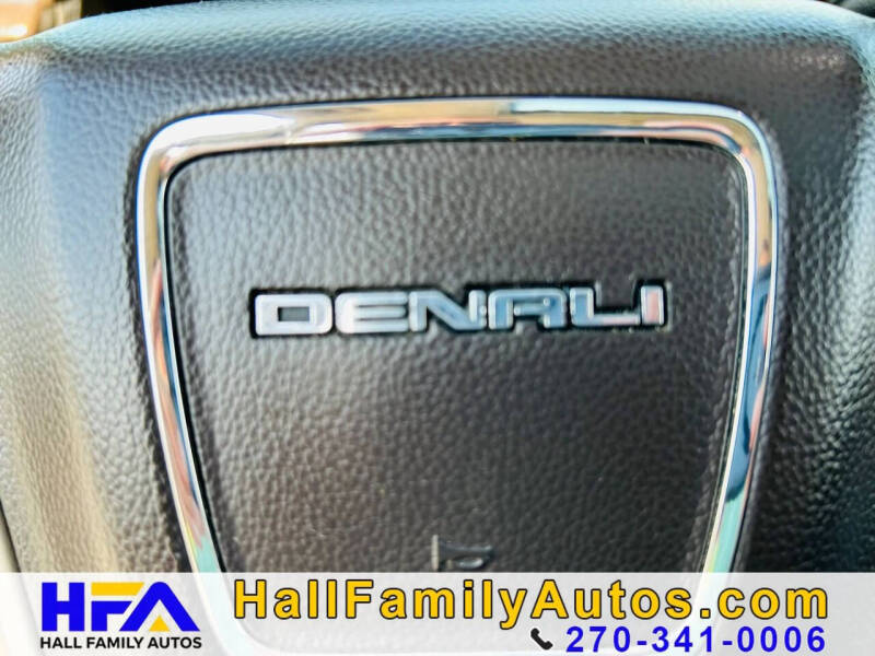 2017 GMC Yukon Denali