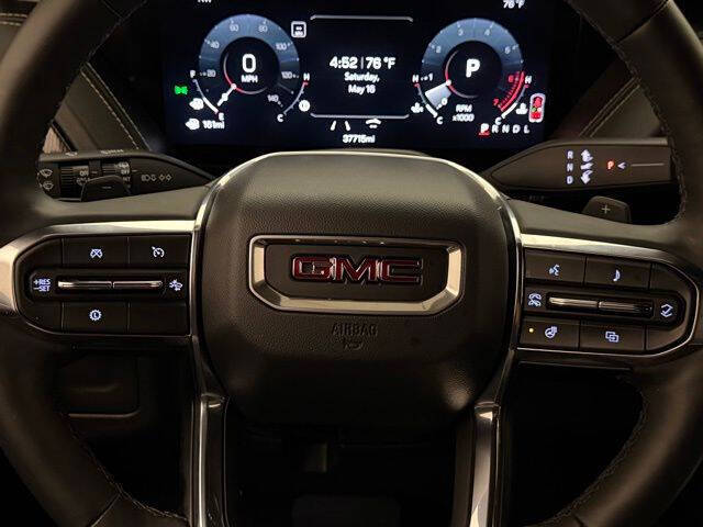2025 GMC Yukon Elevation