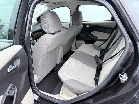 2012 Ford Focus SE