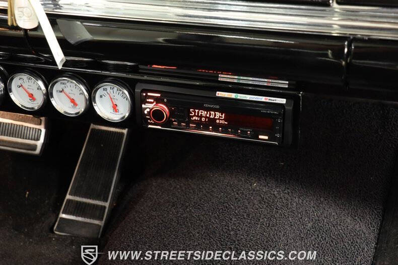 1966 Oldsmobile Starfire