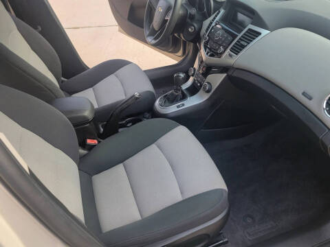 2012 Chevrolet Cruze LS