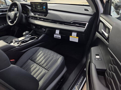 2026 Mitsubishi Outlander SEL