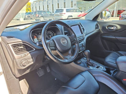 2020 Jeep Cherokee Trailhawk