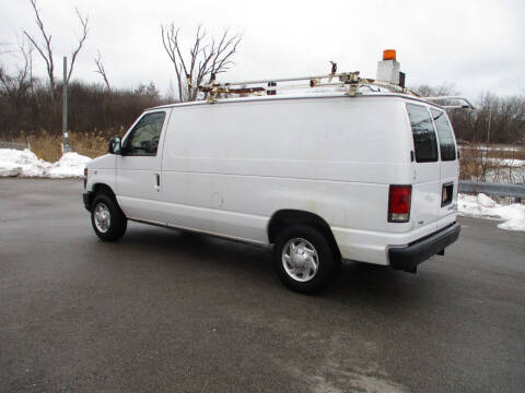 2014 Ford E-Series E-150