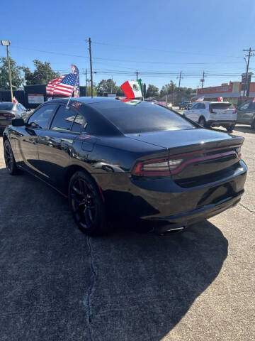 2019 Dodge Charger SXT