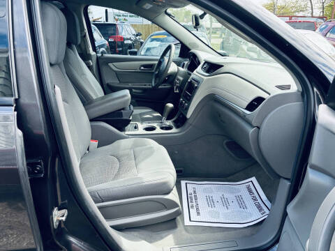 2016 Chevrolet Traverse LS