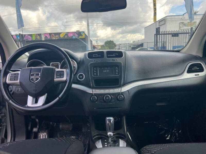 2019 Dodge Journey SE