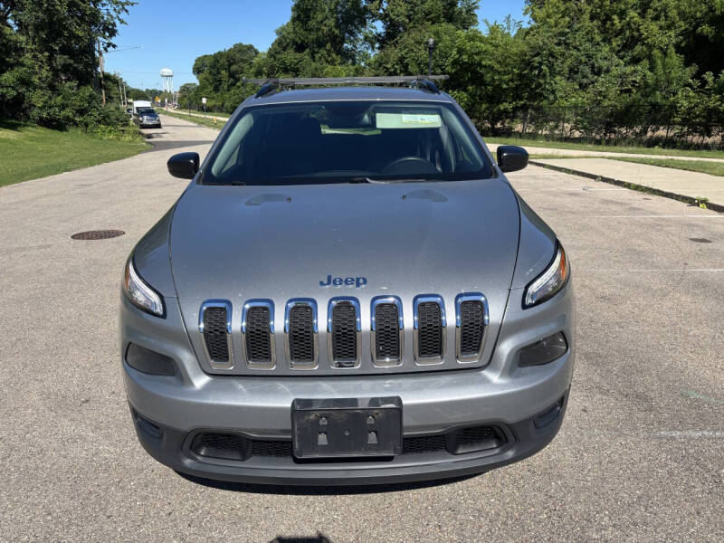2016 Jeep Cherokee Sport