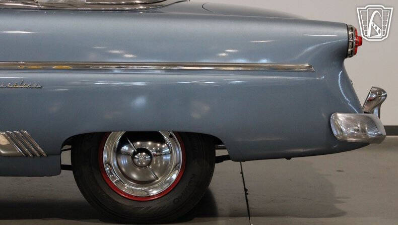 1954 Ford Crestline