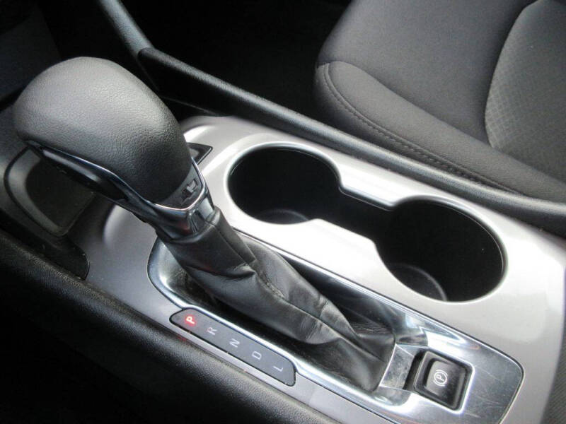 2024 Chevrolet Malibu LS