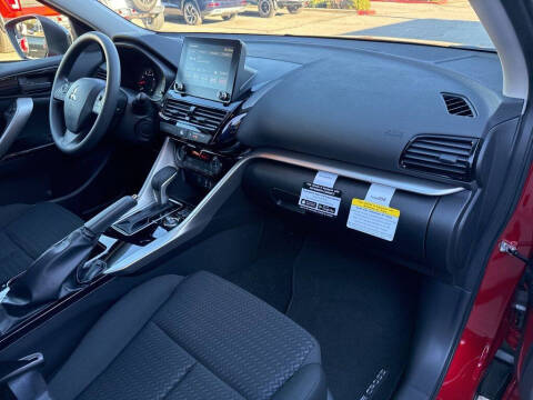 2026 Mitsubishi Eclipse Cross LE