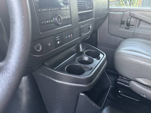 2019 GMC Savana 2500