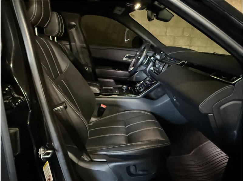 2018 Land Rover Range Rover Velar P380 R-Dynamic SE