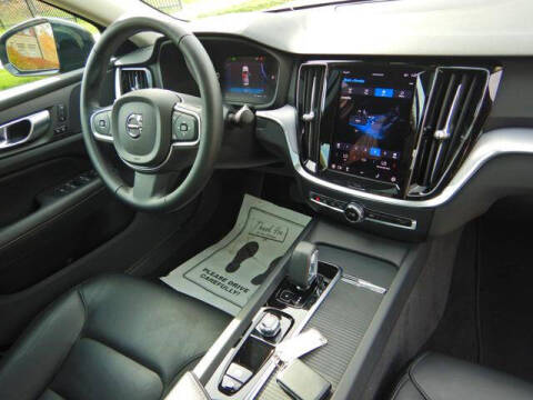 2025 Volvo S60 B5 Core