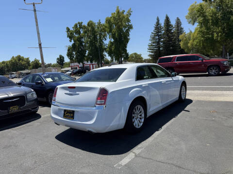 2013 Chrysler 300