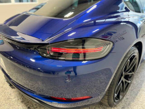 2024 Porsche 718 Cayman Style Edition