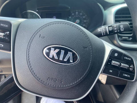 2019 Kia Sorento LX