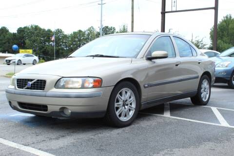 2004 Volvo S60 for sale at Wallace & Kelley Auto Brokers in Douglasville GA