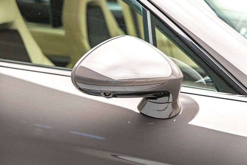 2016 Porsche Panamera