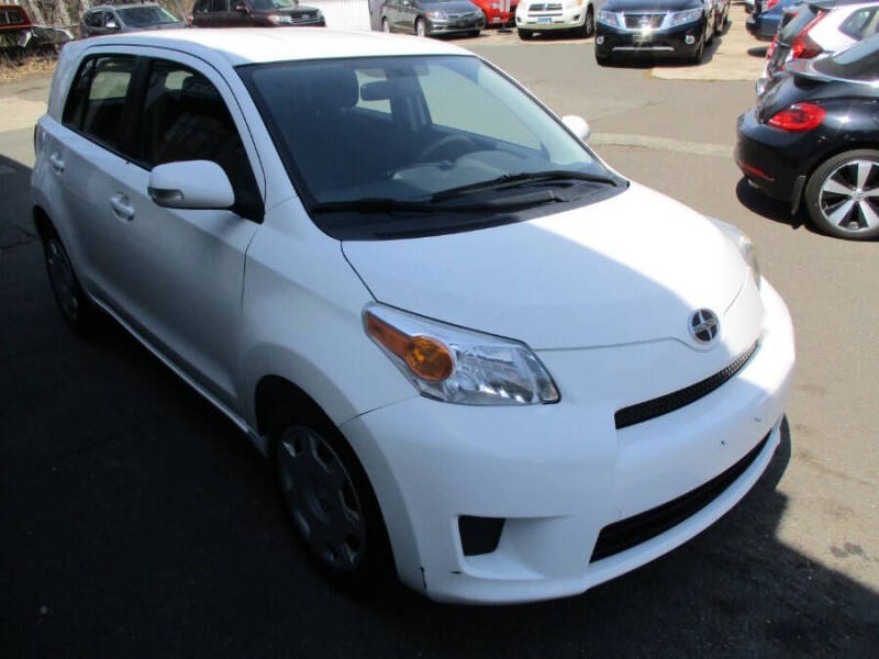 2010 Scion xD