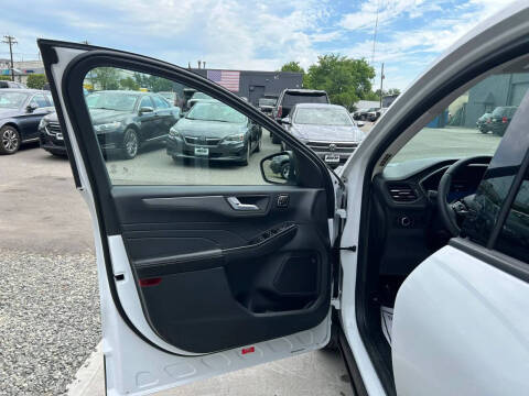 2024 Ford Escape Active