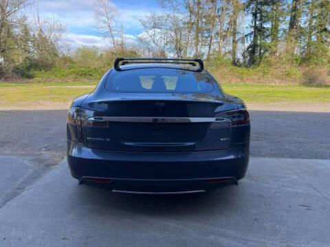 2015 Tesla Model S