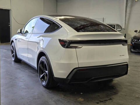 2026 Tesla Model Y Long Range