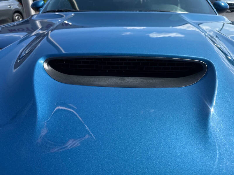 2021 Dodge Challenger