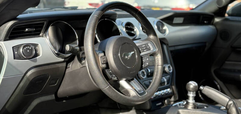 2017 Ford Mustang GT Premium
