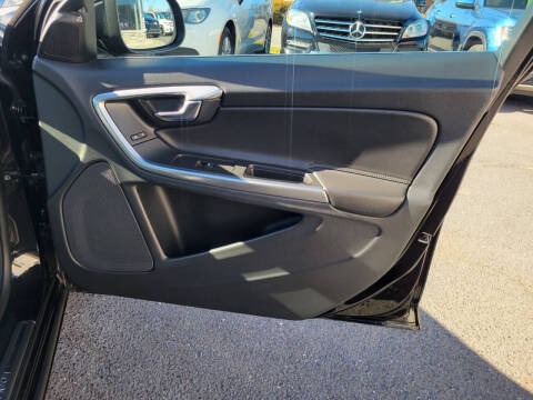 2017 Volvo V60 T5 Premier