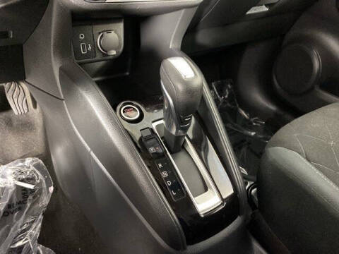 2020 Nissan Kicks S