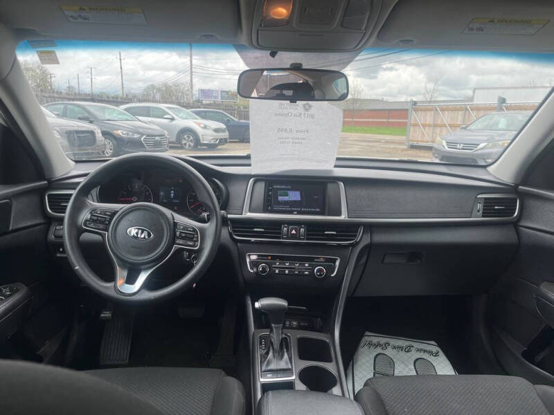 2017 Kia Optima LX