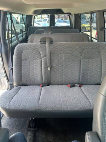 2017 Chevrolet Express LT 3500