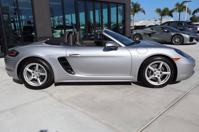 2023 Porsche 718 Boxster