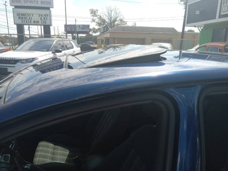 2011 Volkswagen GTI Base PZEV