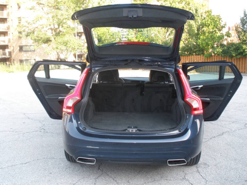 2015 Volvo V60 T5 Drive-E Premier