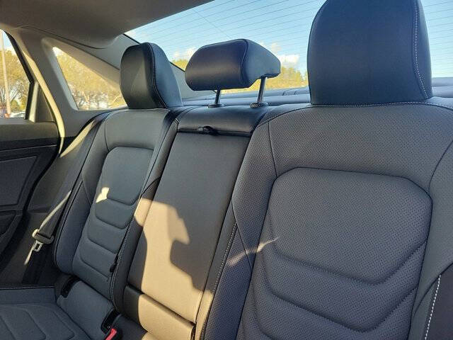 2025 Volkswagen Jetta SEL